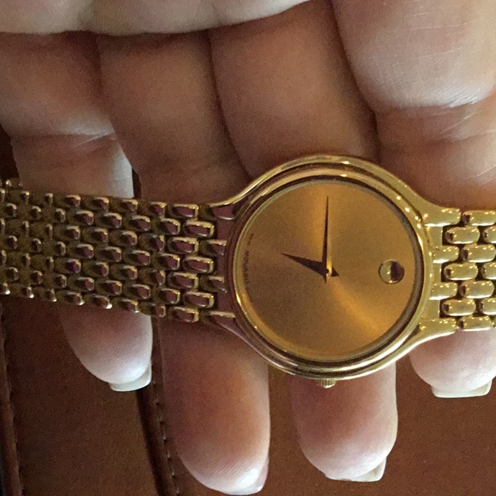 Movado mens watch brand new battery 🔋 👌 - Picture 2 of 16